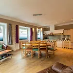 - K2 Brunnen Haus 3* Kotschach-Mauthen