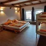 - K2 Brunnen Haus Kotschach-Mauthen