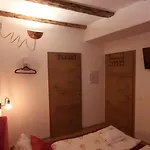 - K2 Brunnen Haus Bed and Breakfast