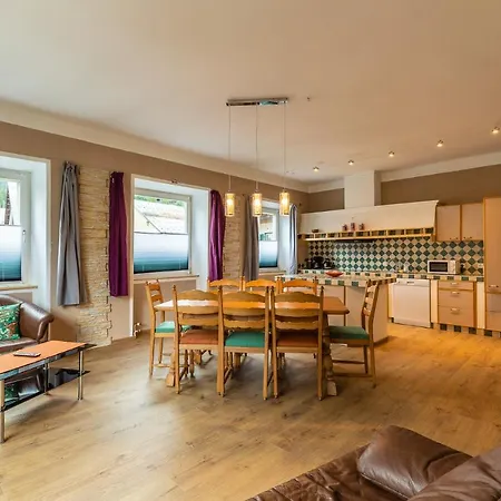 - K2 Brunnen Haus 3* Kotschach-Mauthen