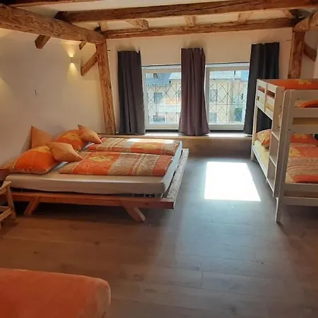 Bed & Breakfast K2 Brunnen Haus *