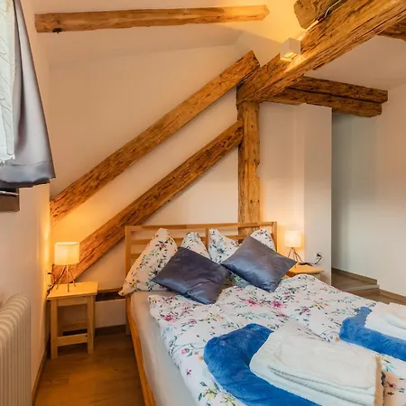 Oda ve Kahvaltı - K2 Brunnen Haus 3*