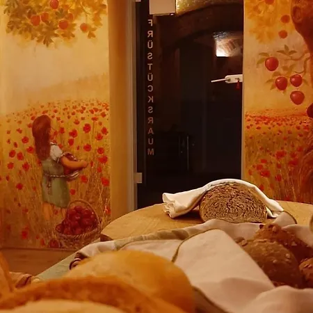 - K2 Brunnen Haus B&B 3*