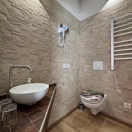 B&B - K2 Brunnen Haus Kotschach-Mauthen