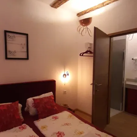 Bed & Breakfast K2 Brunnen Haus