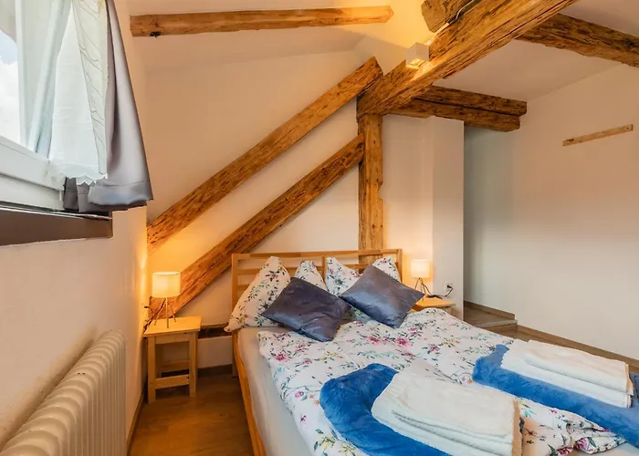 Bed & Breakfast - K2 Brunnen Haus 3*