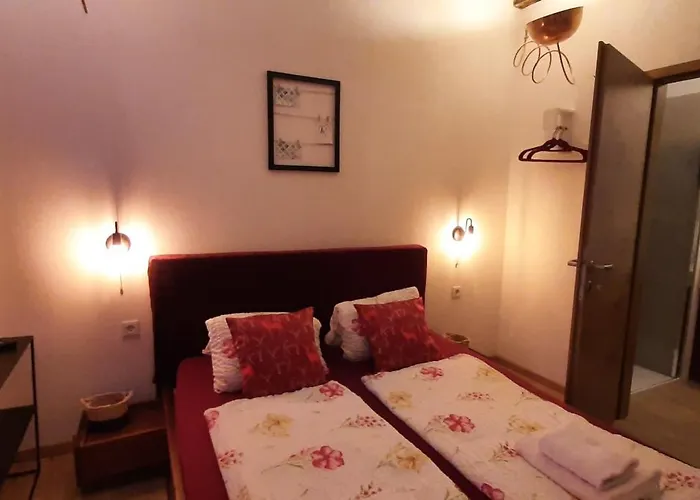 - K2 Brunnen Haus 3*