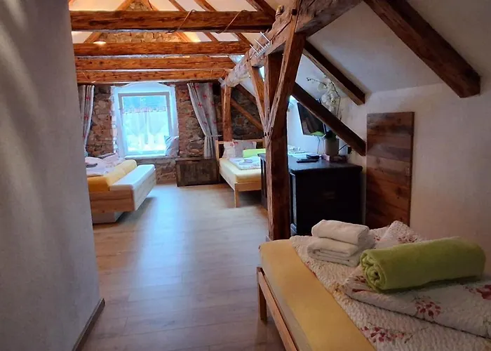 - K2 Brunnen Haus Bed & Breakfast Kotschach-Mauthen